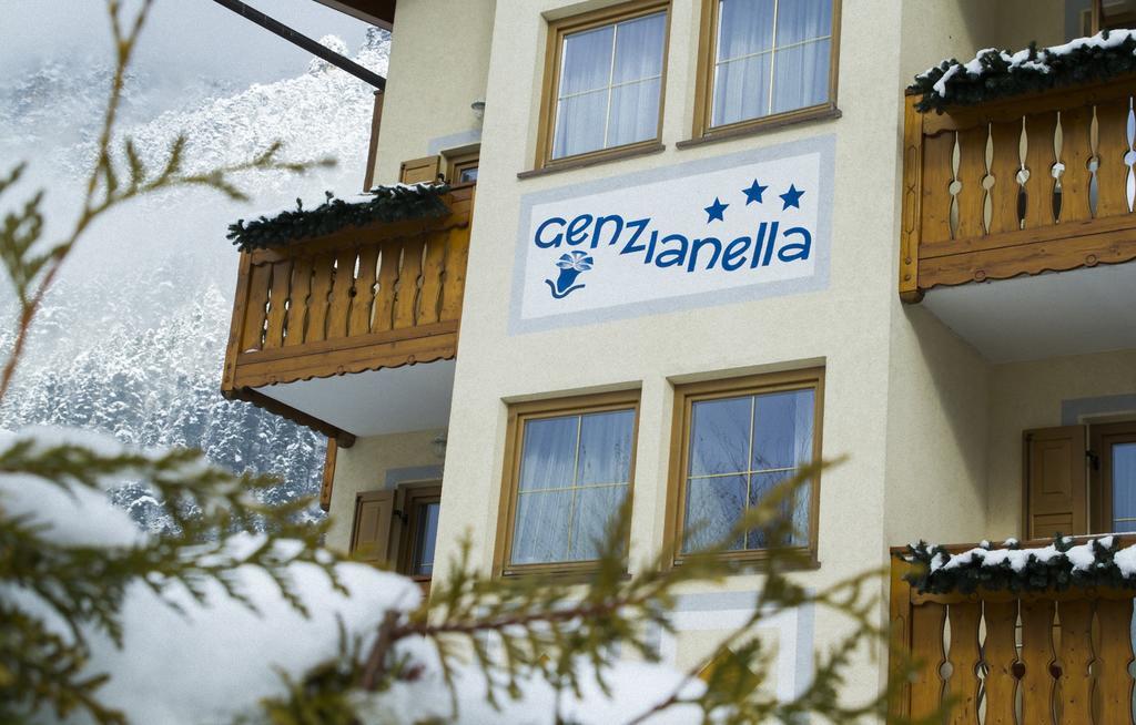 Hotel Genzianella Ziano di Fiemme Buitenkant foto